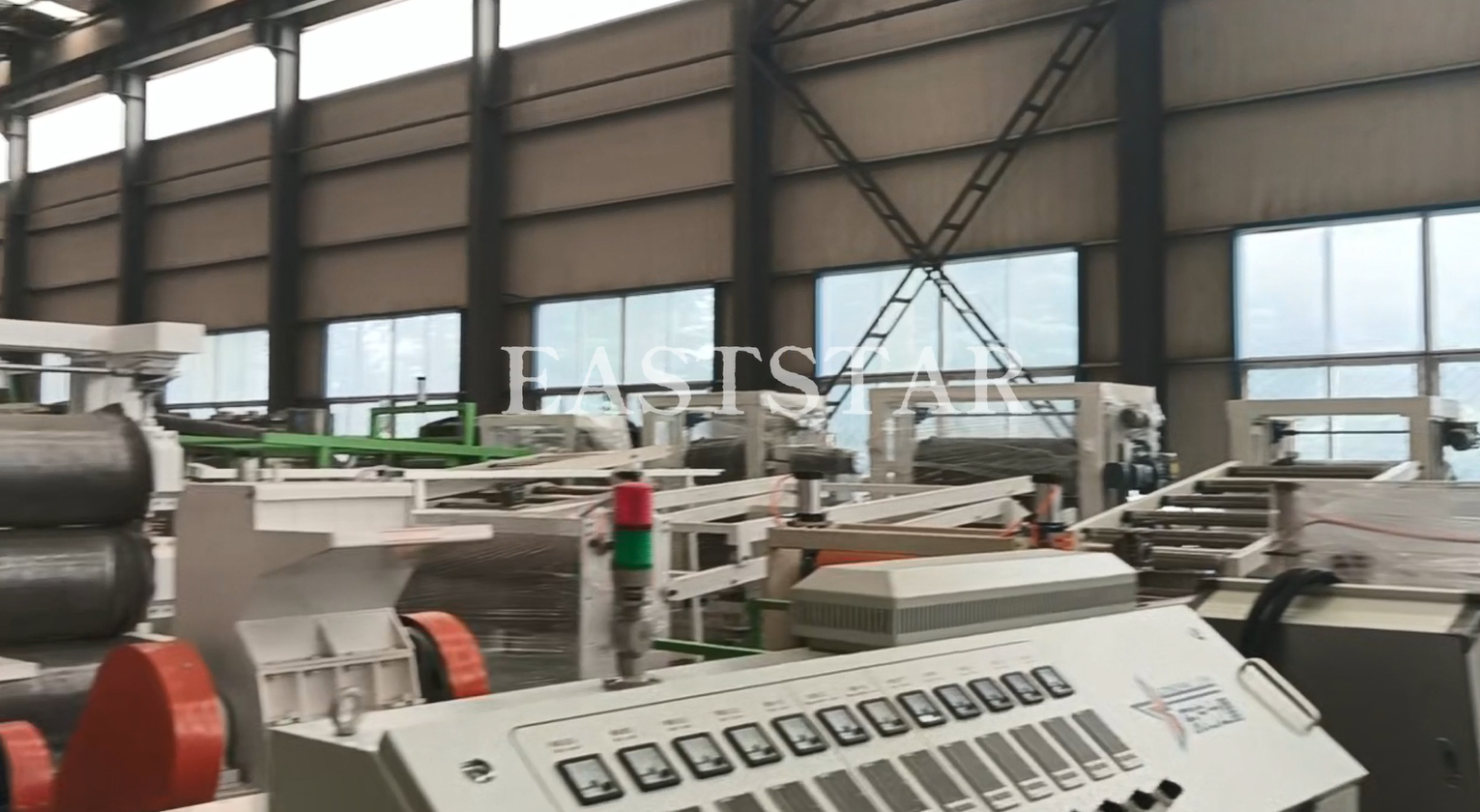 Dolan maring saka klien luar negeri kanggo lembar plastik plastik