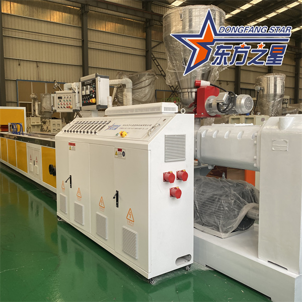 Peralatan ekstrusi panel langit-langit PVC