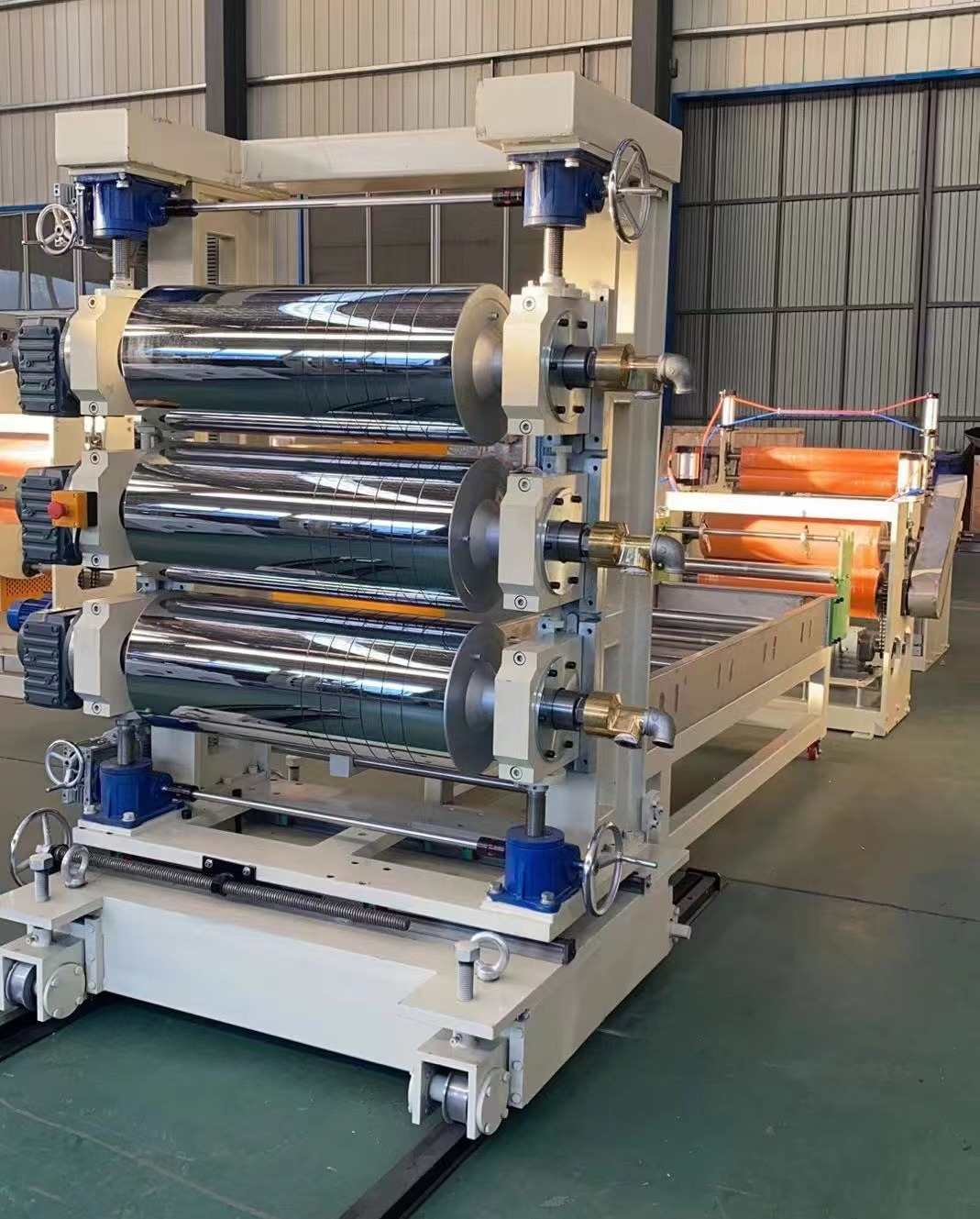 Mesin Extrusion Pintu Pintu Pintu