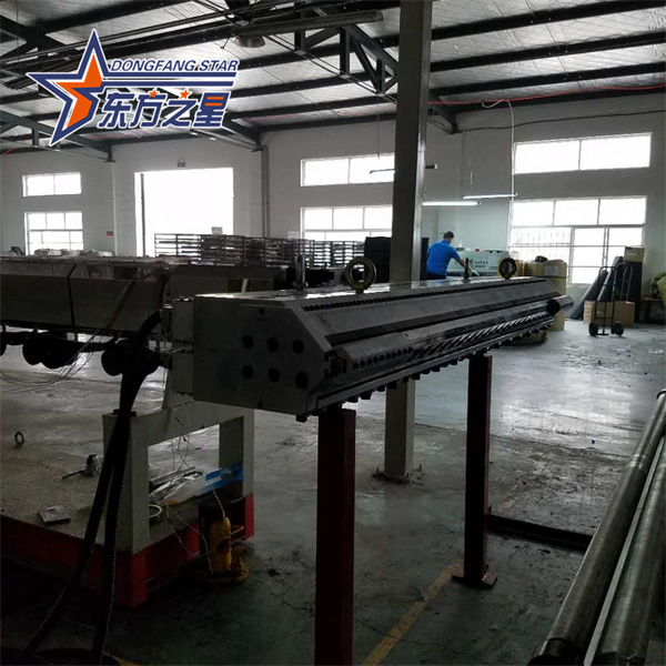 Mesin Laminasi Panas TPE Kanggo Mat Mobil